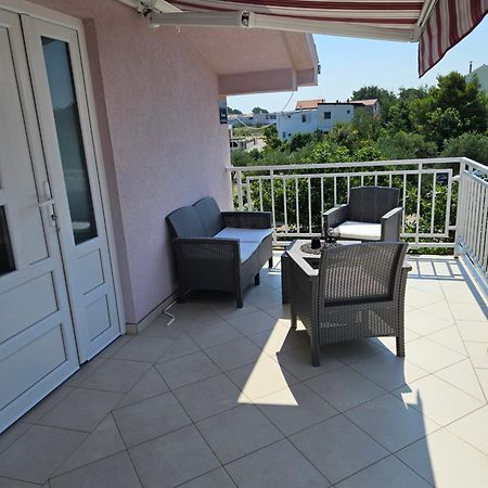 Apartment Vip Pirovac Kültér fotó